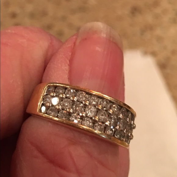 Ring - Picture 2 of 5